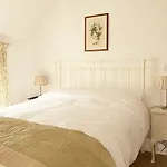 Belmont בית הארחה 4*